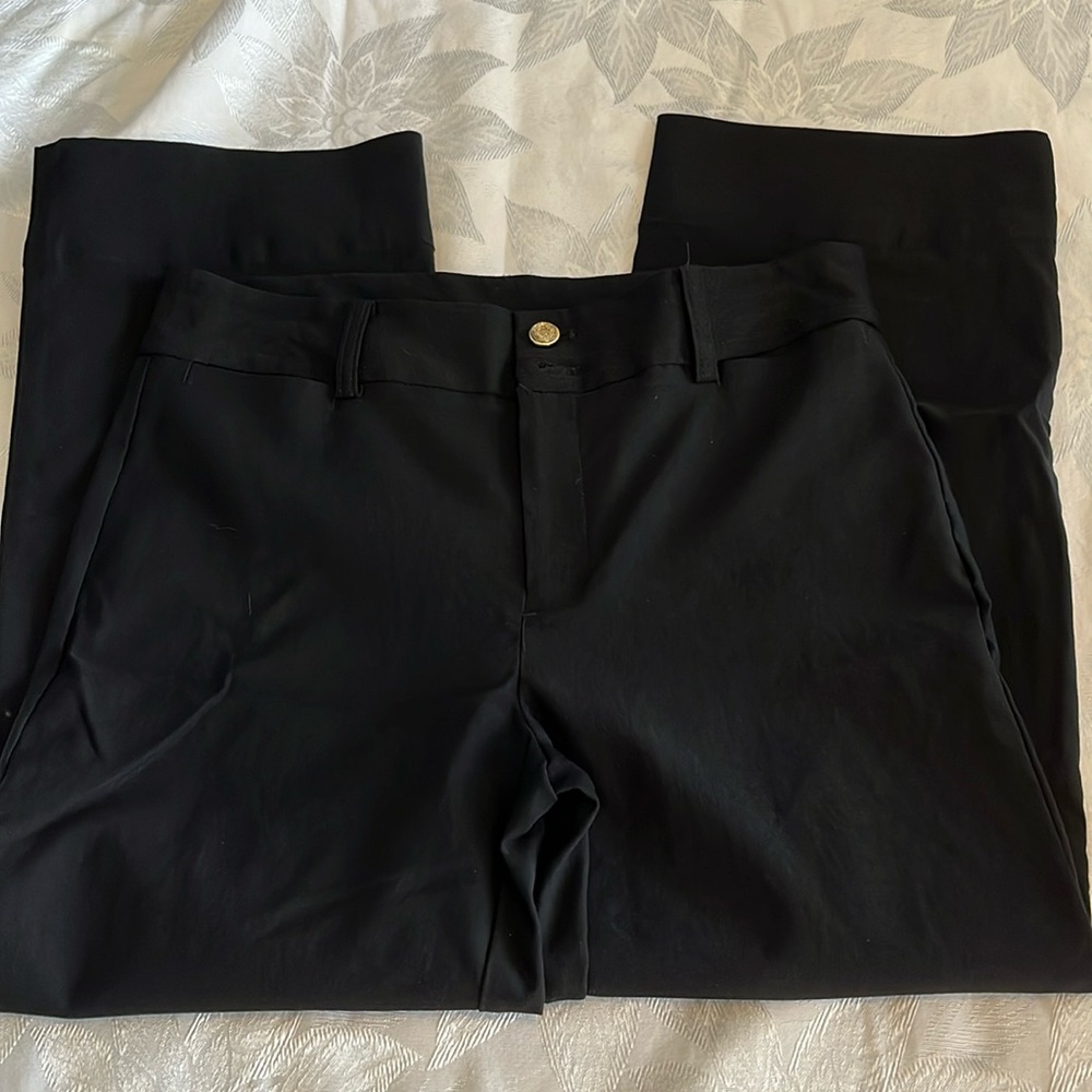 Chico’s Cropped Black Pant